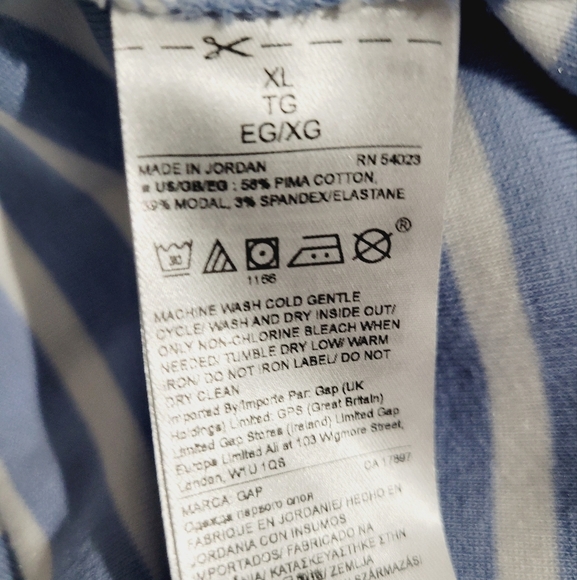 GAP The Modern Tee blue Striped Scoop Back Pima Cotton Blend Woman's Size XL Top - Picture 9 of 9